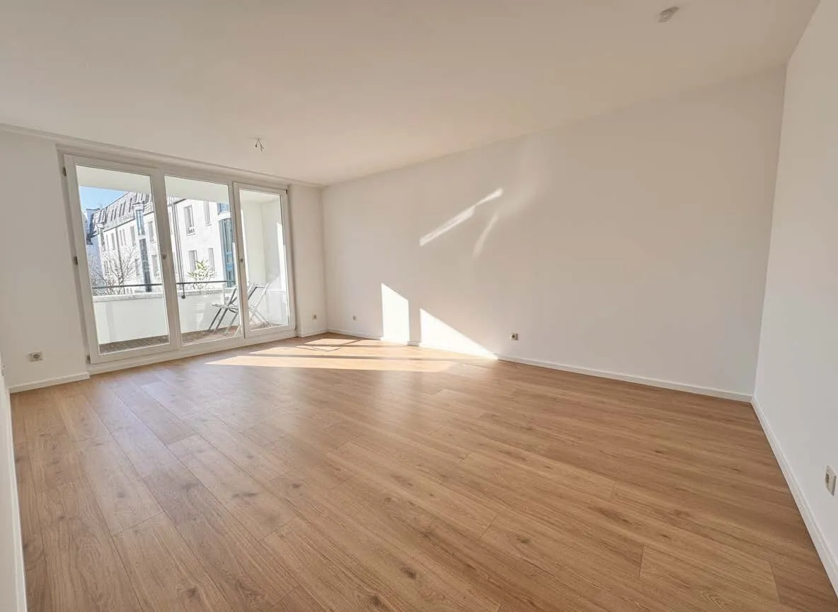 Wohnbereich mit Balkonzugang