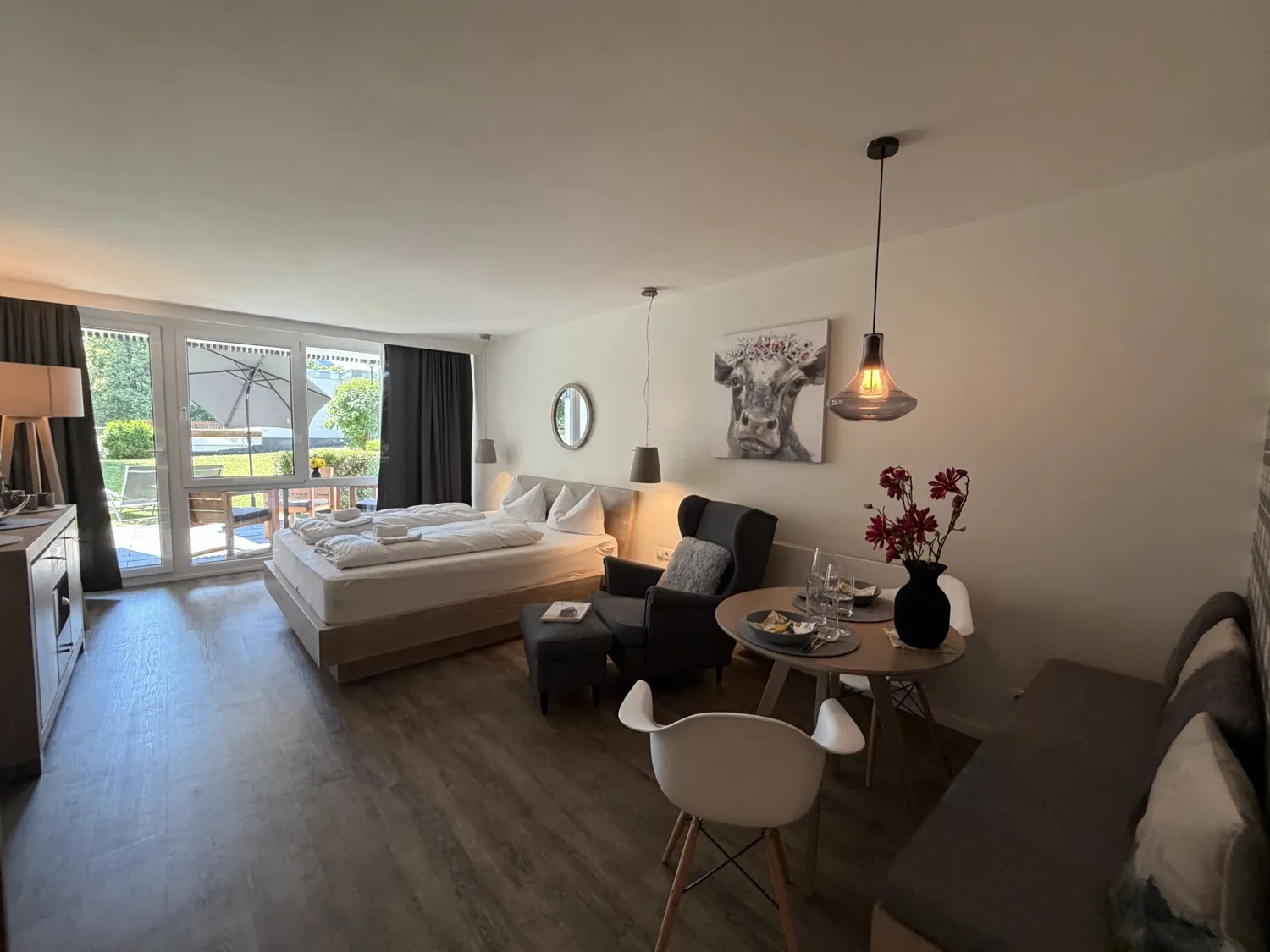 Ferienappartement mit Gartenblick – Ihr Rückzugsort im Grünen