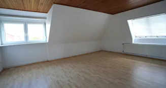 von_poll_real_estate_property_25035031_image_12