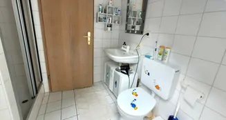 von_poll_real_estate_property_25035025_image_17