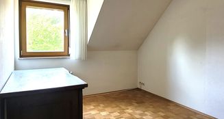 von_poll_real_estate_property_2403503300_image_9