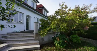 von_poll_real_estate_property_24035026_image_2