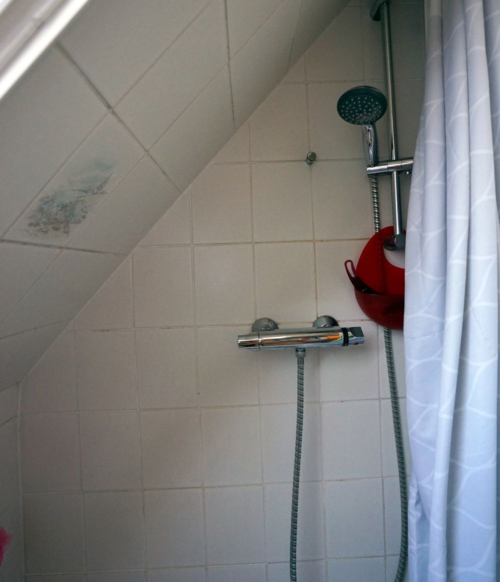 Dusche im Obergeschoss