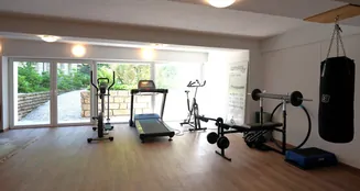 von_poll_real_estate_property_25035021_image_24