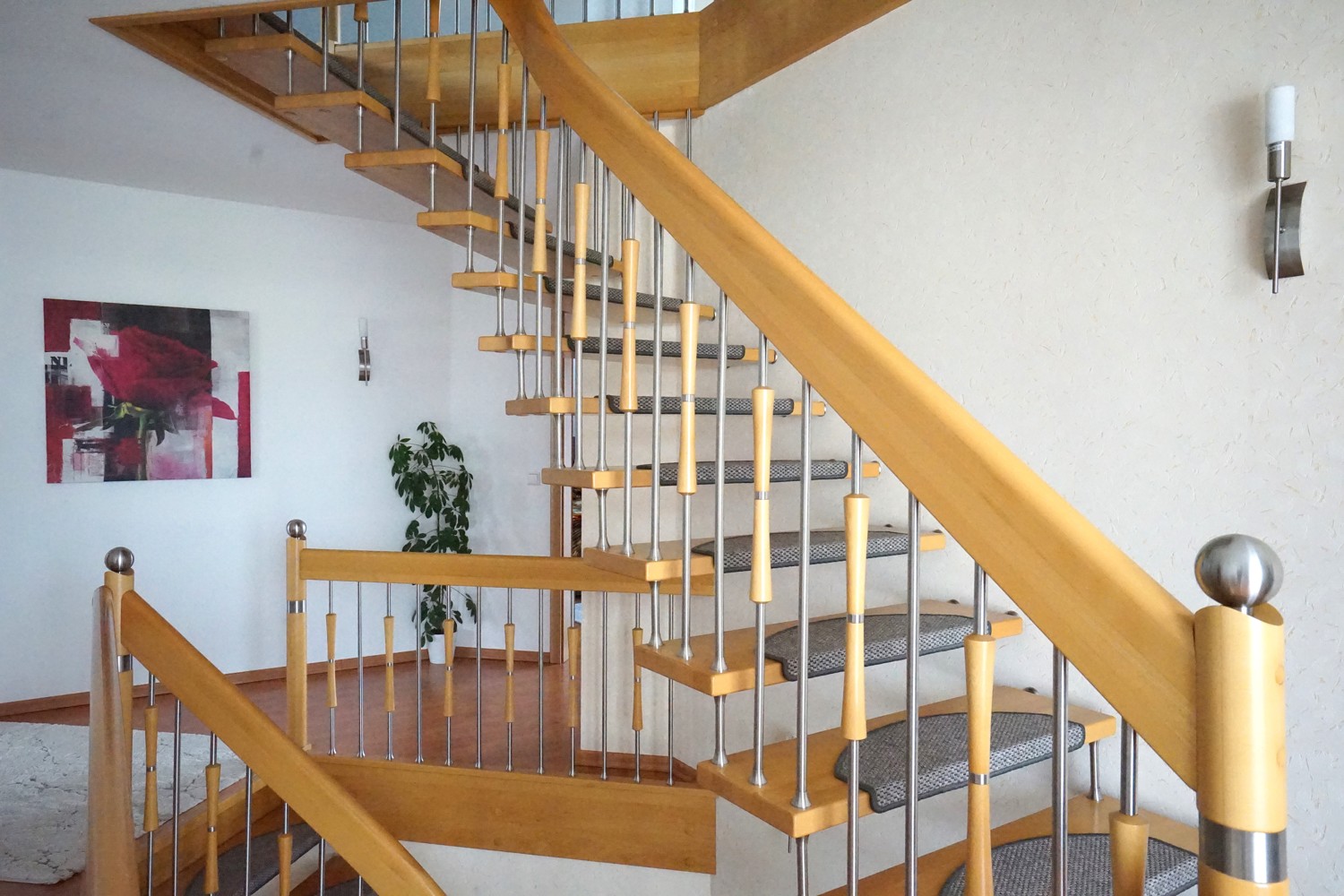 Galerie / Treppe ins Dachgeschoss