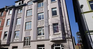 von_poll_real_estate_property_25035006_image_0