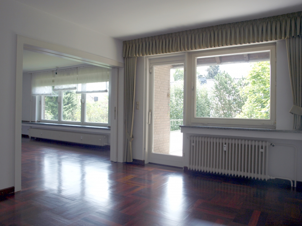 Großzügige Mietwohnung mit Balkon und Garage