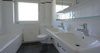 von_poll_real_estate_property_25035014a_image_9