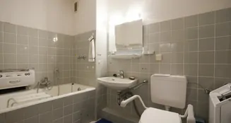 von_poll_real_estate_property_25035038_image_12