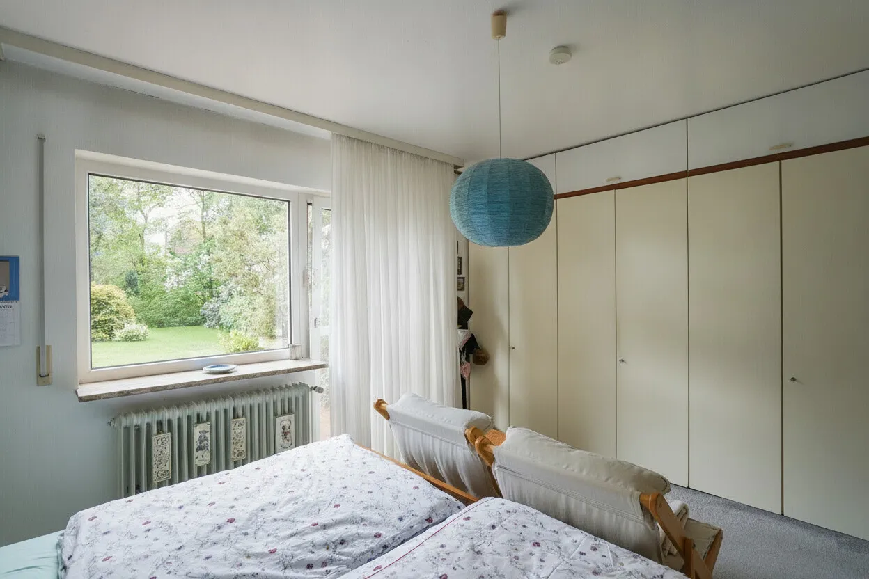 Solides Einfamilienhaus mit Wintergarten, Keller und Garage in ruhiger und zentraler Lage