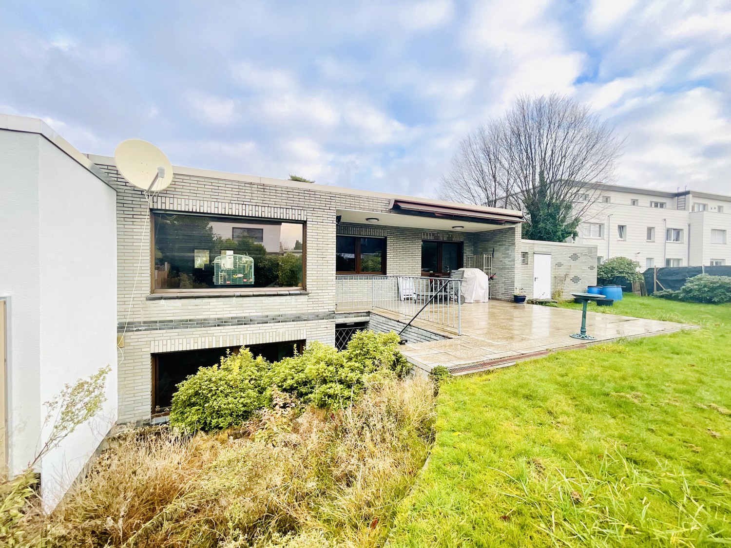 Modernisierter Bungalow in ruhiger Sackgasse von Mülheim-Dümpten