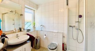 von_poll_real_estate_property_25088005_image_21