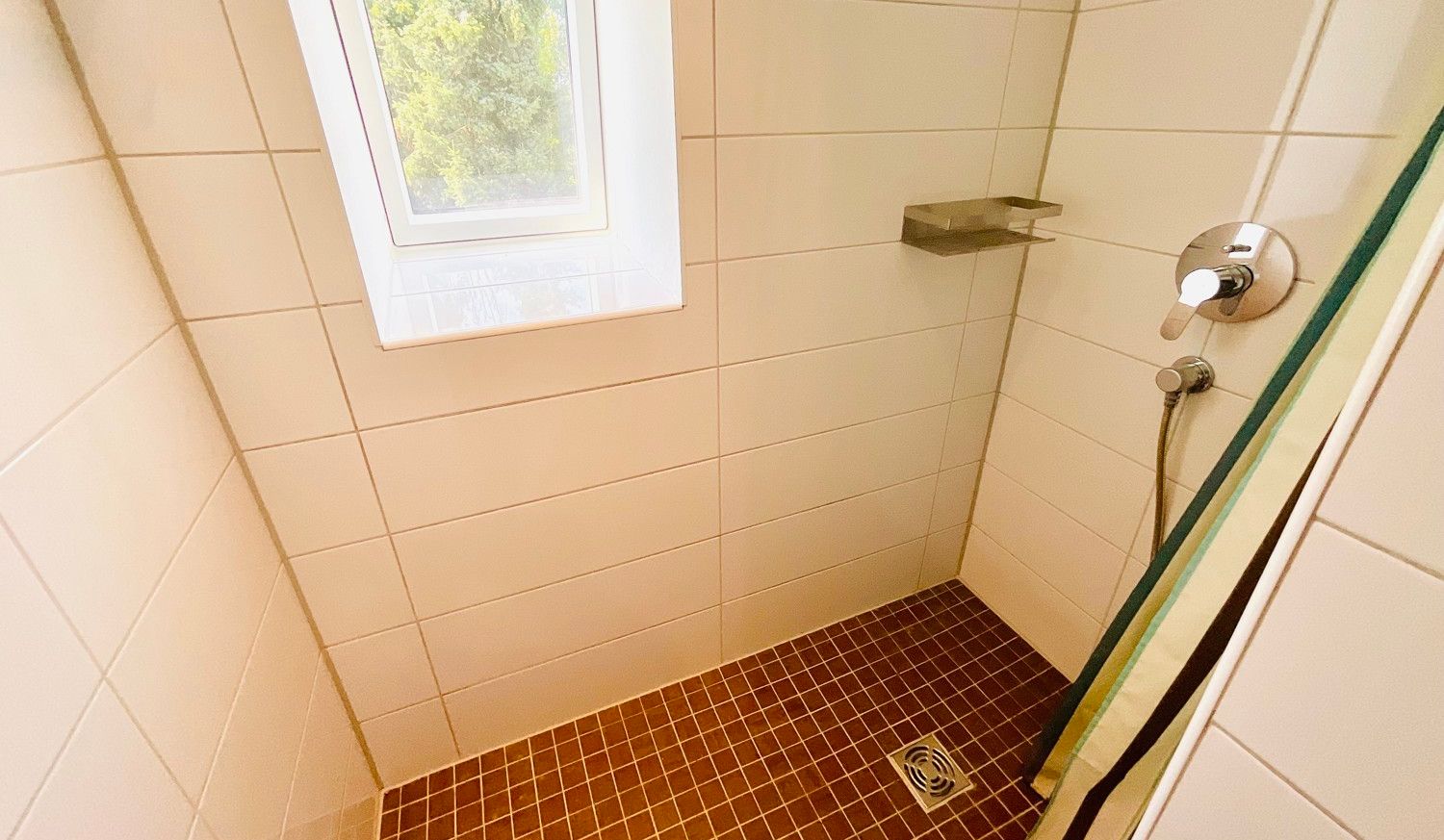 2. OG Dusche