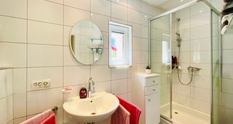 von_poll_real_estate_property_25088011_image_6