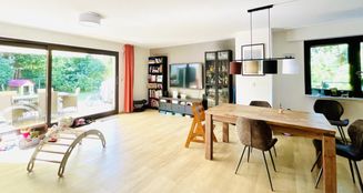 von_poll_real_estate_property_25088013_image_0