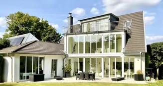 von_poll_real_estate_property_25088018_image_0