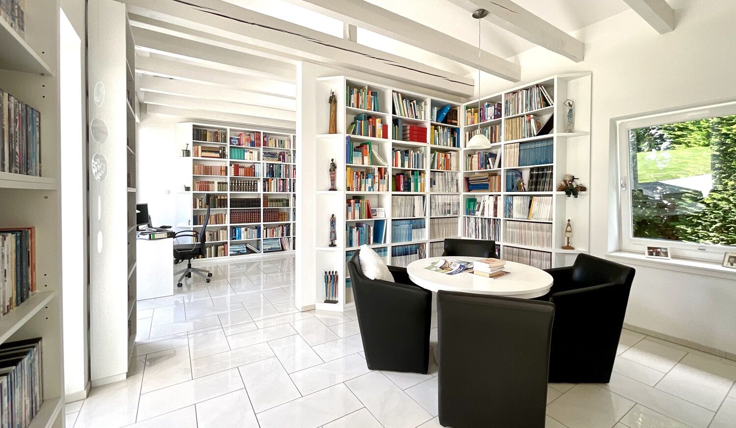 Arbeitszimmer 1