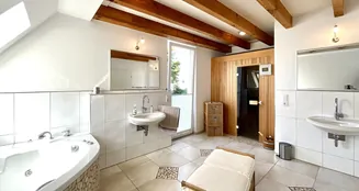 von_poll_real_estate_property_25088018_image_19