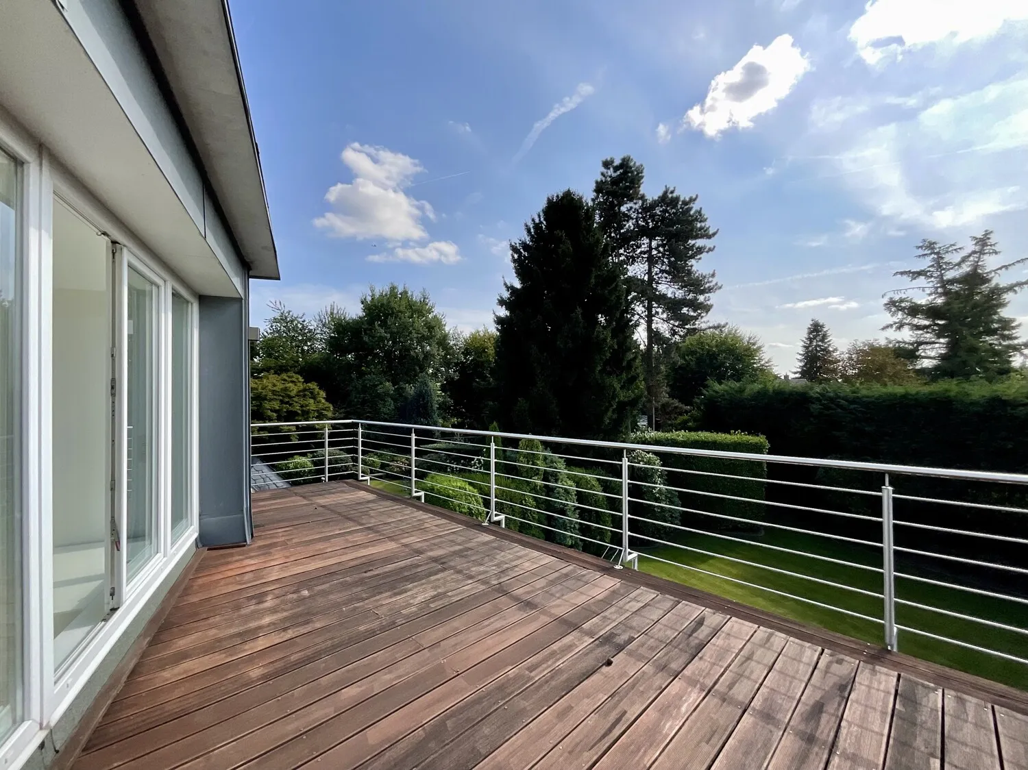 Große Dachterrasse