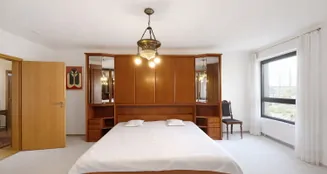 von_poll_real_estate_property_26088003_image_6