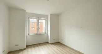 von_poll_real_estate_property_26088006_image_4