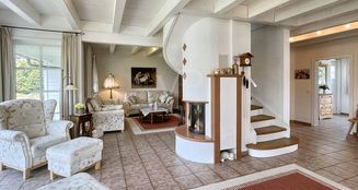 von_poll_real_estate_property_25062035_image_3