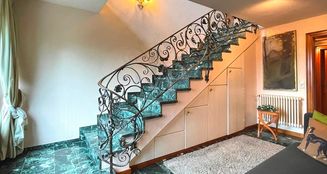 von_poll_real_estate_property_24062022_image_1
