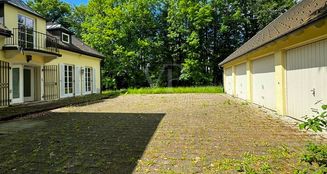 von_poll_real_estate_property_24062013_image_2