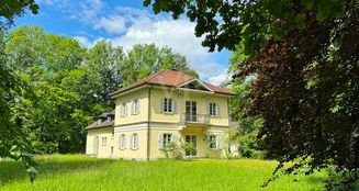 von_poll_real_estate_property_24062013_image_19
