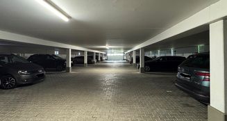 von_poll_real_estate_property_25062015_image_8