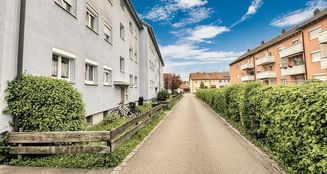 von_poll_real_estate_property_25062002_image_9
