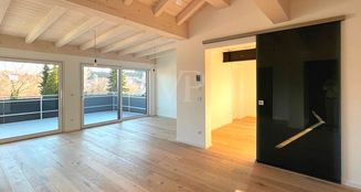 von_poll_real_estate_property_25062010_image_7