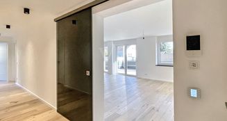 von_poll_real_estate_property_25062008_image_4