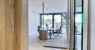 von_poll_real_estate_property_25062013_image_14