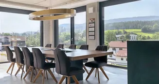 von_poll_real_estate_property_25062013_image_3