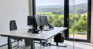 von_poll_real_estate_property_25062013_image_10