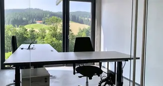 von_poll_real_estate_property_25062013_image_12