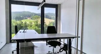 von_poll_real_estate_property_25062013_image_12