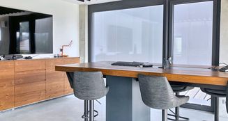 von_poll_real_estate_property_25062013_image_5
