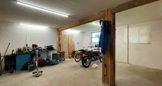 von_poll_real_estate_property_25062018_image_16