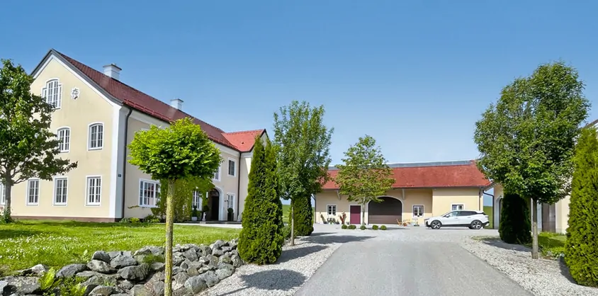 von Poll Immobilien GmbH