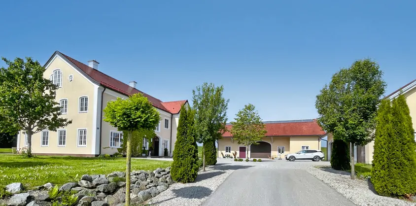 von Poll Immobilien GmbH