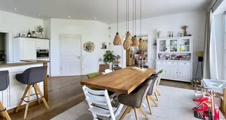 von_poll_real_estate_property_25062017_image_4