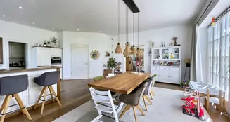 von_poll_real_estate_property_25062017_image_4