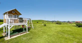 von_poll_real_estate_property_25062017_image_18