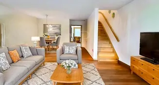 von_poll_real_estate_property_25062027_image_1