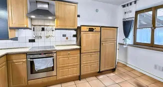 von_poll_real_estate_property_25062027_image_2