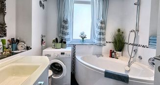 von_poll_real_estate_property_25062024_image_9