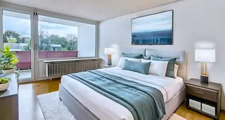 von_poll_real_estate_property_25062026_image_6