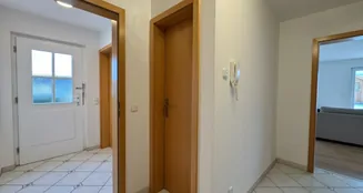 von_poll_real_estate_property_25062040_image_2